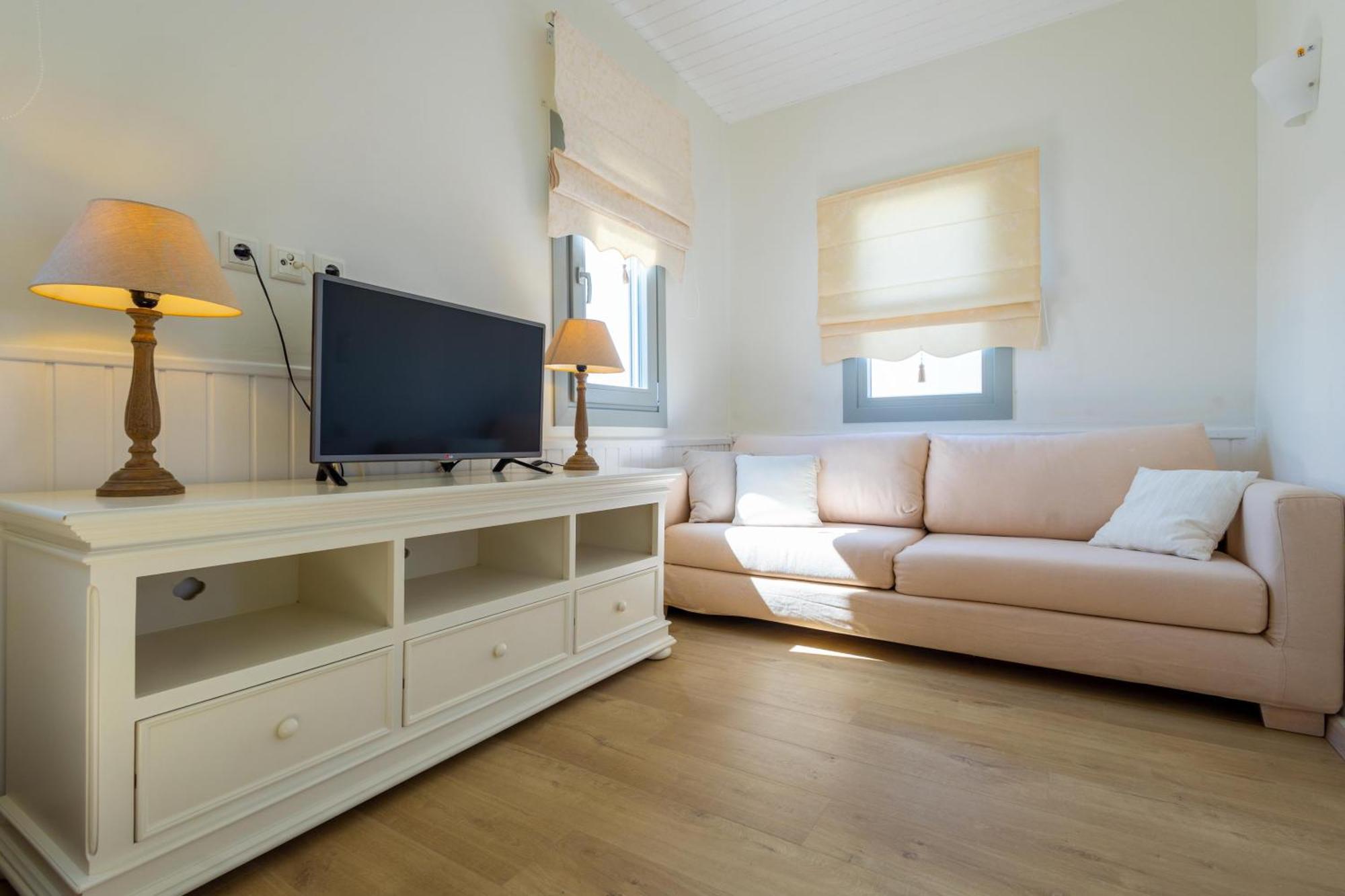 Kymata Hotel Naxos City