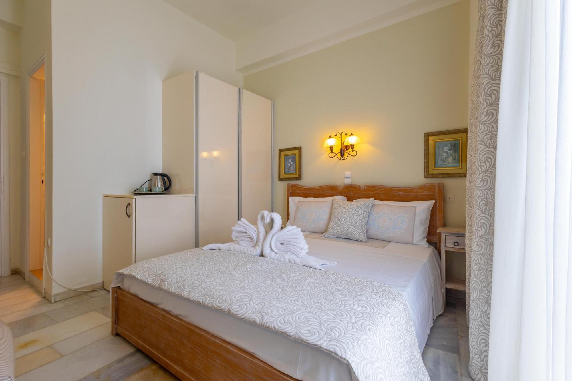 Kymata Hotel Naxos City