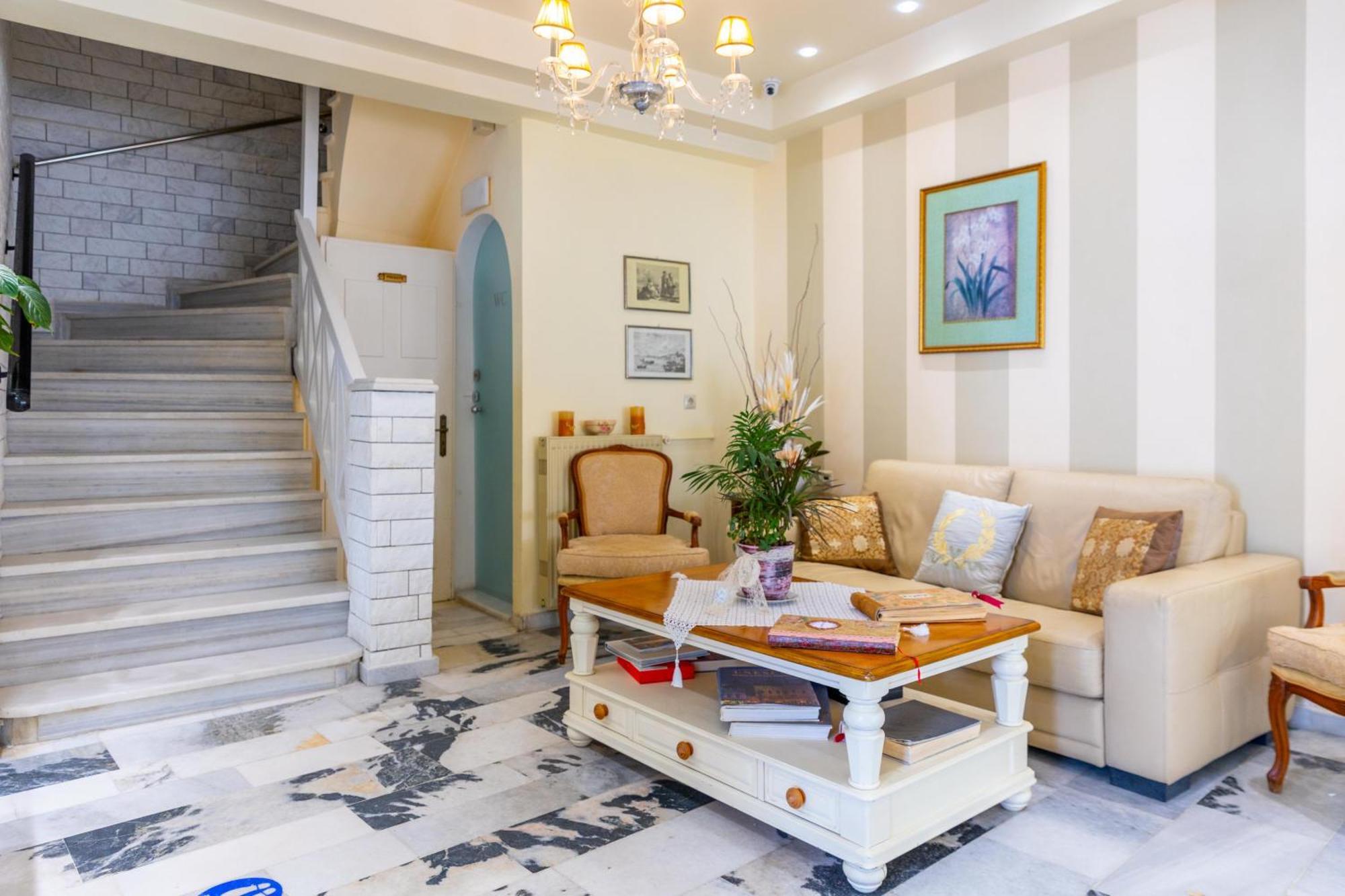 Kymata 2* Naxos City
